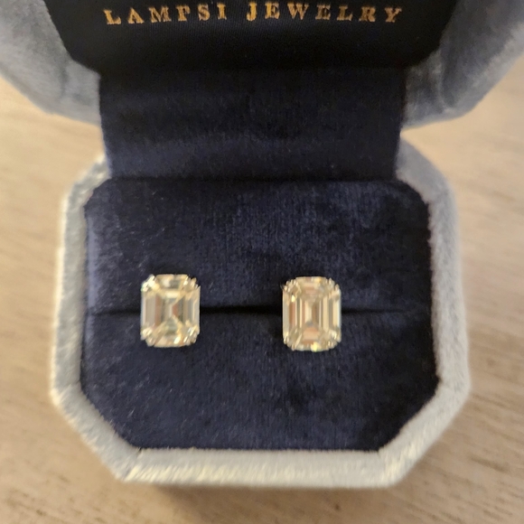 Diamond earrings emerald cut 4 carter - Picture 7 of 8